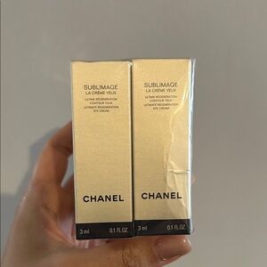 Chanel ultimate regeneration eye cream sample set
